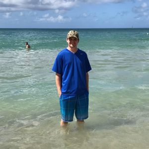 Meet your Posher, Gregory